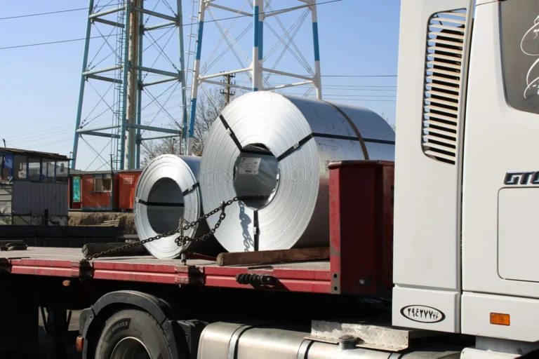 Rolled aluminium and steel coil stock